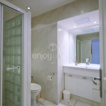 Palais Miramar - White Jardin - 20m Cannes